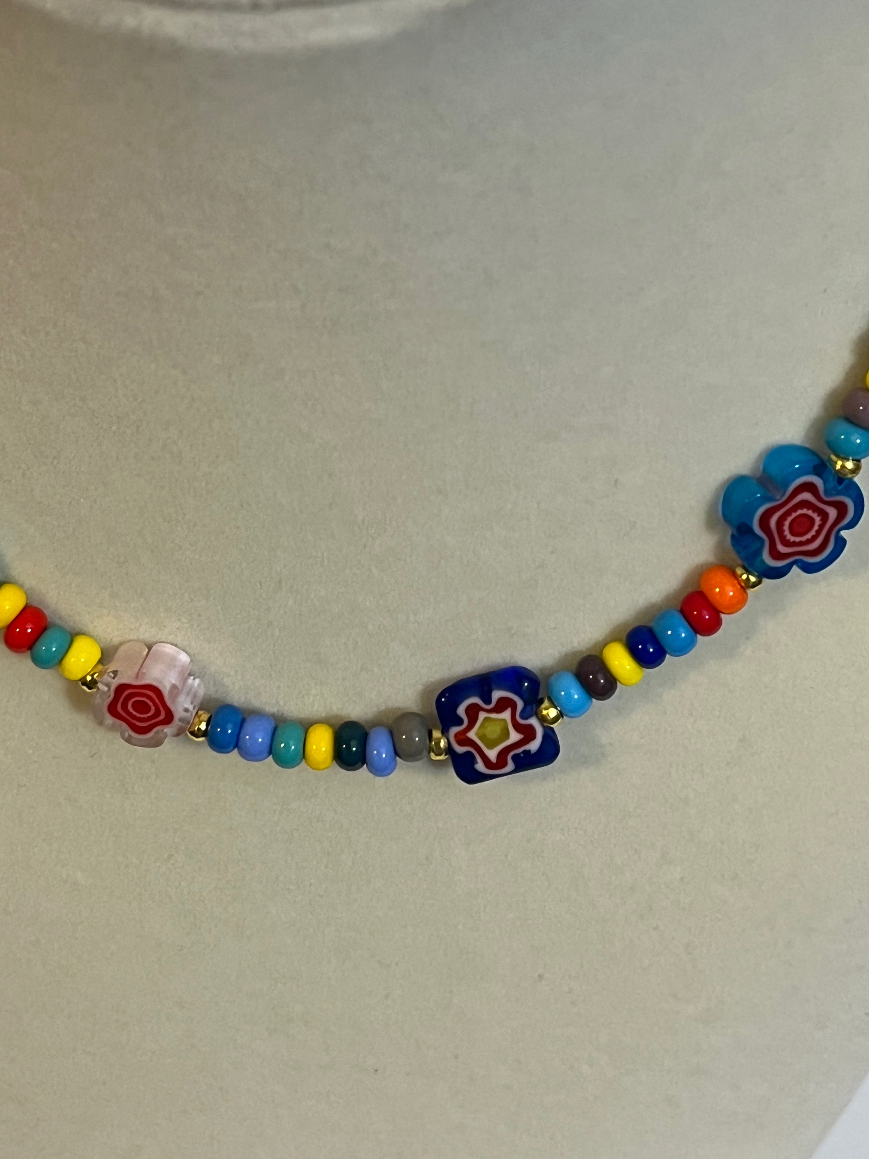 Multicolor necklace