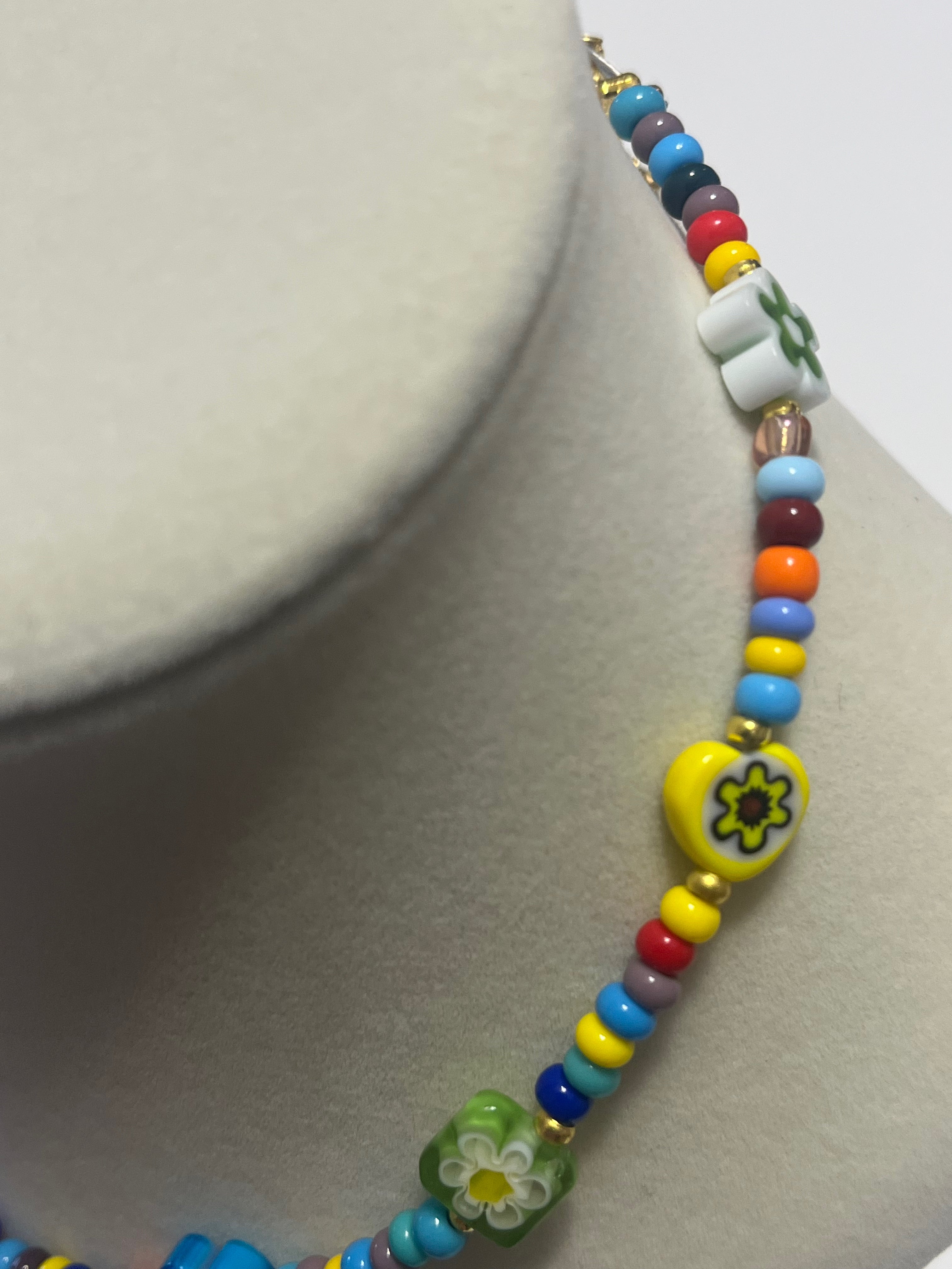 Multicolor necklace