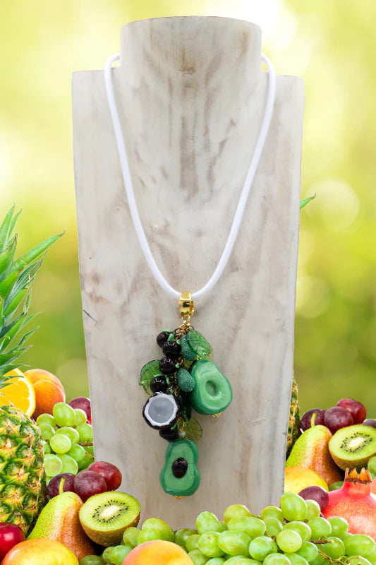 Avocado sharwil necklace