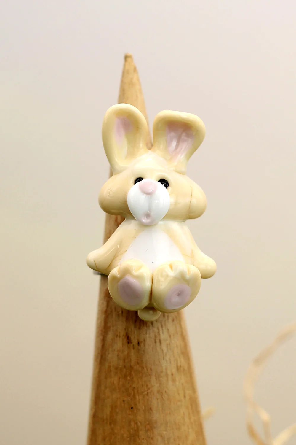 Bunny ring