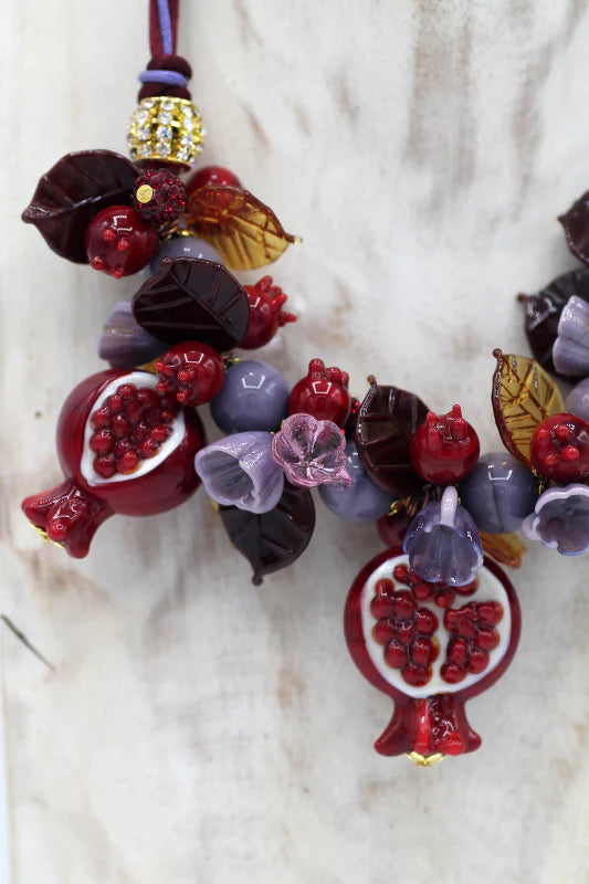 Pomegranate tre chicchi necklace